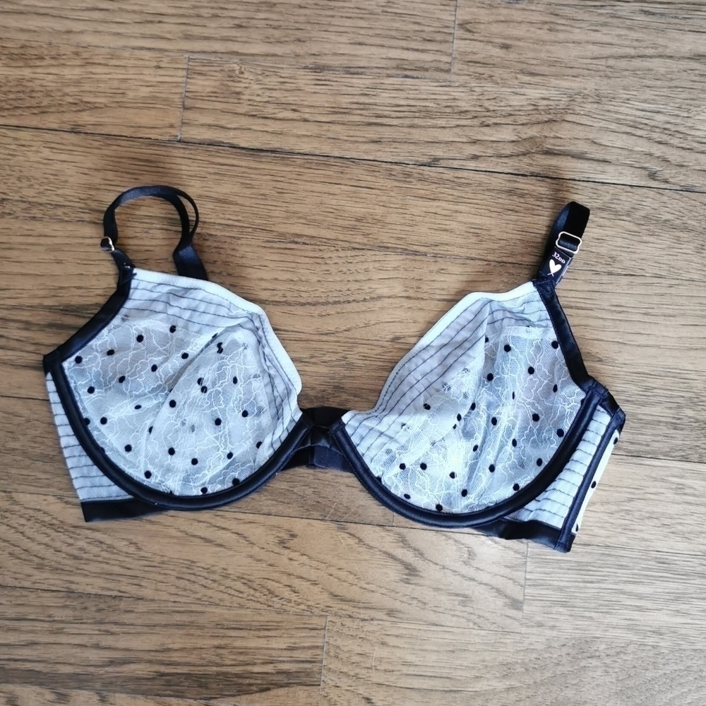Victoria's Secret Bra Blue Lace Demi 32DD New*